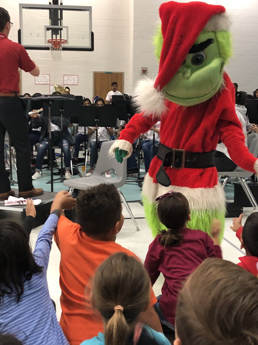Amazing holiday performance from CMSN Band!@DCEtrailblazers
