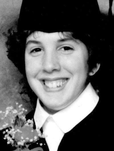 YahooCanadaNews's tweet photo. Fourth-year engineering student Maryse Leclair was one of the top students in her class and just one year away from graduation. She was the daughter of Montreal police Lt. Pierre Leclair, who went to the scene and found his daughter lying next to the gunman. She was 23. https://t.co/Q7bbgctgQ0