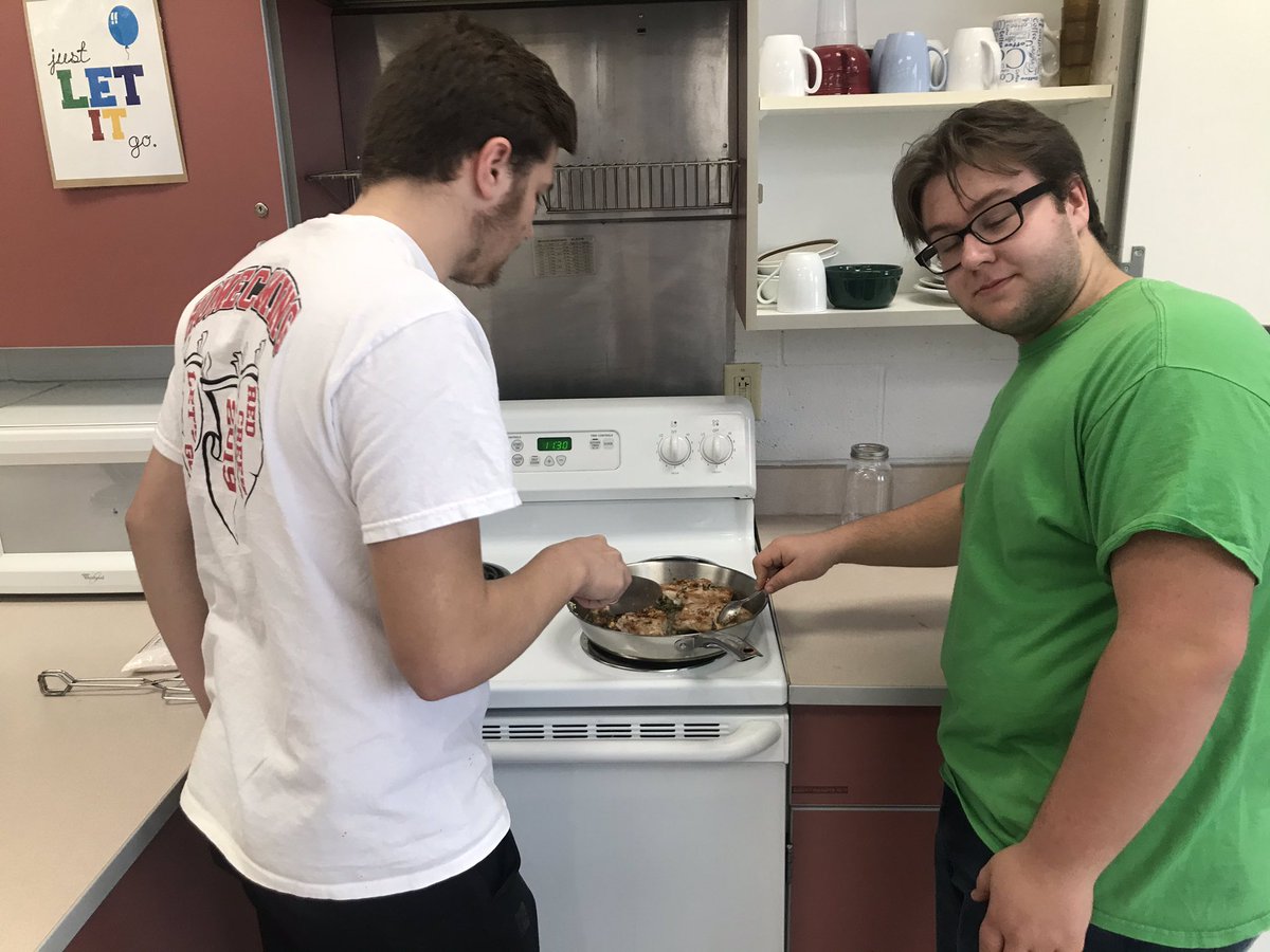 pcheech17's tweet photo. Look at our fine chefs cooking Mr. Smileyβs famous pork chop recipe. #FridayMotivation #cooking #rccsd #rchs https://t.co/tvdqzP7uu5