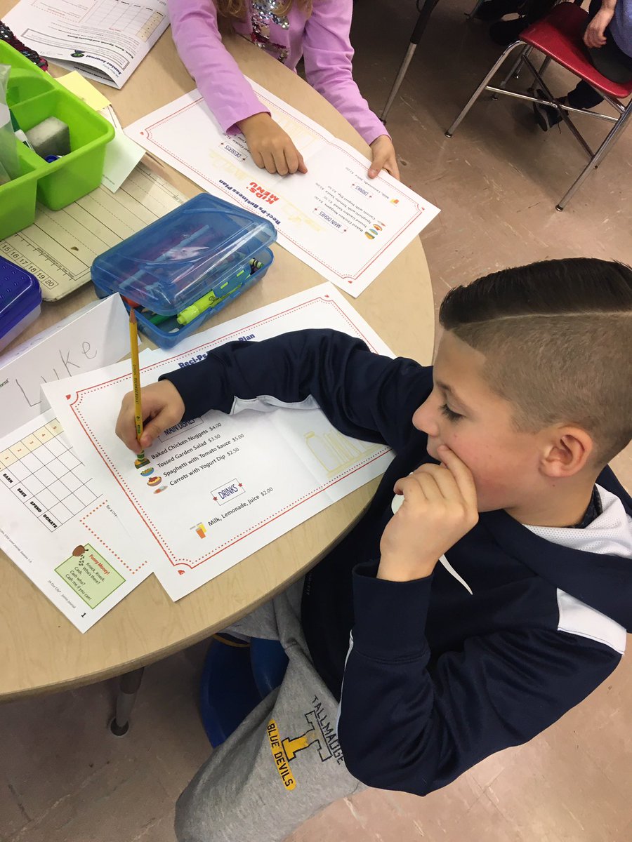 MrsReiber's tweet image. Junior Achievement Day! #JAinaDay #TallmadgeElementary