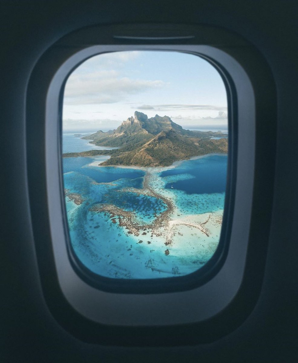 TRVLCreative's tweet photo. There are no Mondays in paradise. 

Karl_shakur | IG https://t.co/Vw26Vak3ah