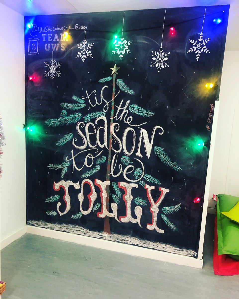 Our resident artist RA Roxxi has worked her magic again! Storie Street is looking very festive! Remember and let us know if you will be here for Christmas &amp; you can join our Reslife Christmas Day festivities! 🎄⛄️🎅🏼🤶🏻 #uwsreslife #reslifepaisley #reslifechristmas #christmas2019