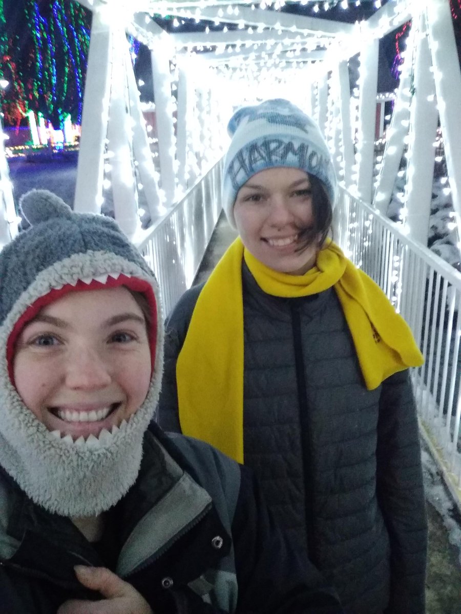ReporterGrace's tweet photo. Lexi and I had a great time visiting the @KiwanisLights on Wednesday... it's a Christmas tradition! https://t.co/B2Zgf97eZq