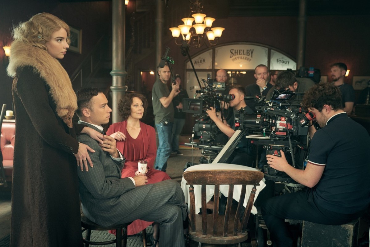 SheelbyPictures's tweet photo. Season 5 behind the scenes #PeakyBlinders https://t.co/mbj2uNh0uo