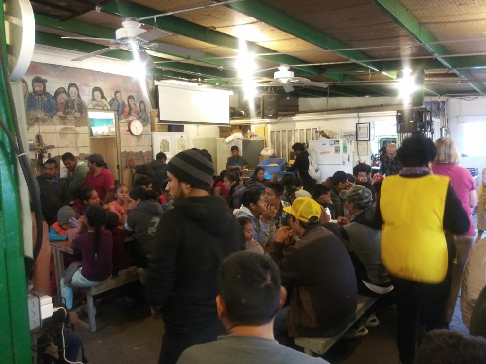 Supporting at the Kino Border Initiative soup kitchen for deported migrants in Nogales, Sonora. 
#volunteering #expat #migrantcenter #soupkitchen #comedor #migrants #migration #immigration #mexicanmigrant #mexico #volunteermexico #nogales #kinoborderinitiative