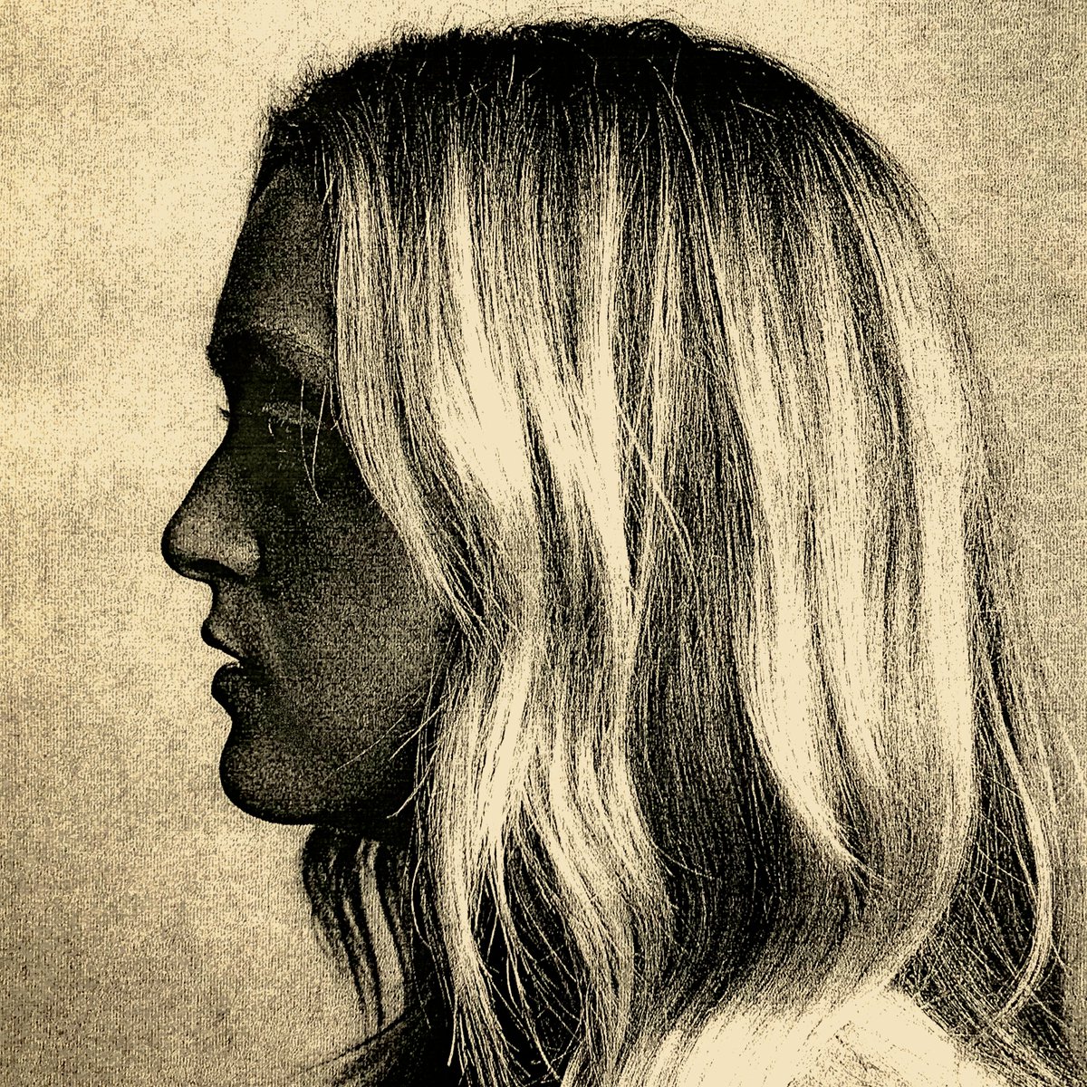 New single out now! :) fanlink.to/Liana-Champagne