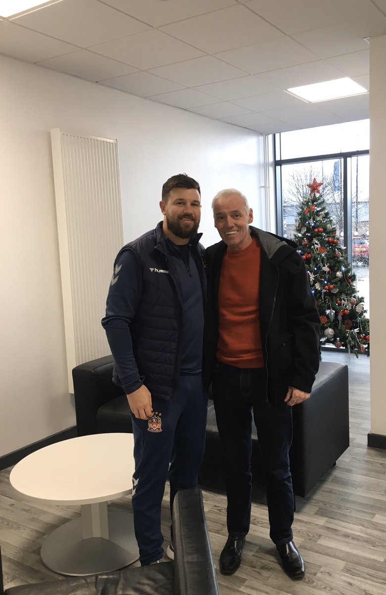 skott80's tweet image. A big thank you to @WiganWarriorsRL for looking after my dad today on his invite to Robin Park Arena.
@krisradlinski1 👍🏼👍🏼
#battlingcancer @TheChristie @PWilkinsonWIG