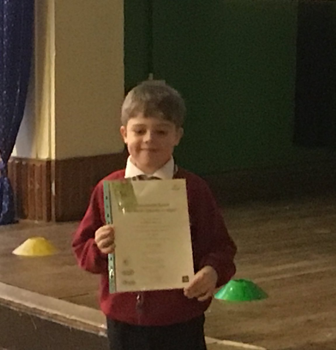 WellfieldMiddle's tweet photo. Well done Harry, earning himself a certificate for learning the violin - keep it up! #WMSStars https://t.co/Qo5rWFWC5N