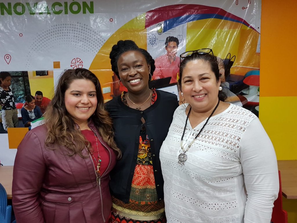 Seynabou_Sakho's tweet photo. Impresionada con #estudiantes y docentes en el primer Centro de Innovación Abierta en #BICU #Bluefields #nuevastecnologías #emprendedores #jóvenes #comunicaciones #CARCIP https://t.co/GpIT57qmnx