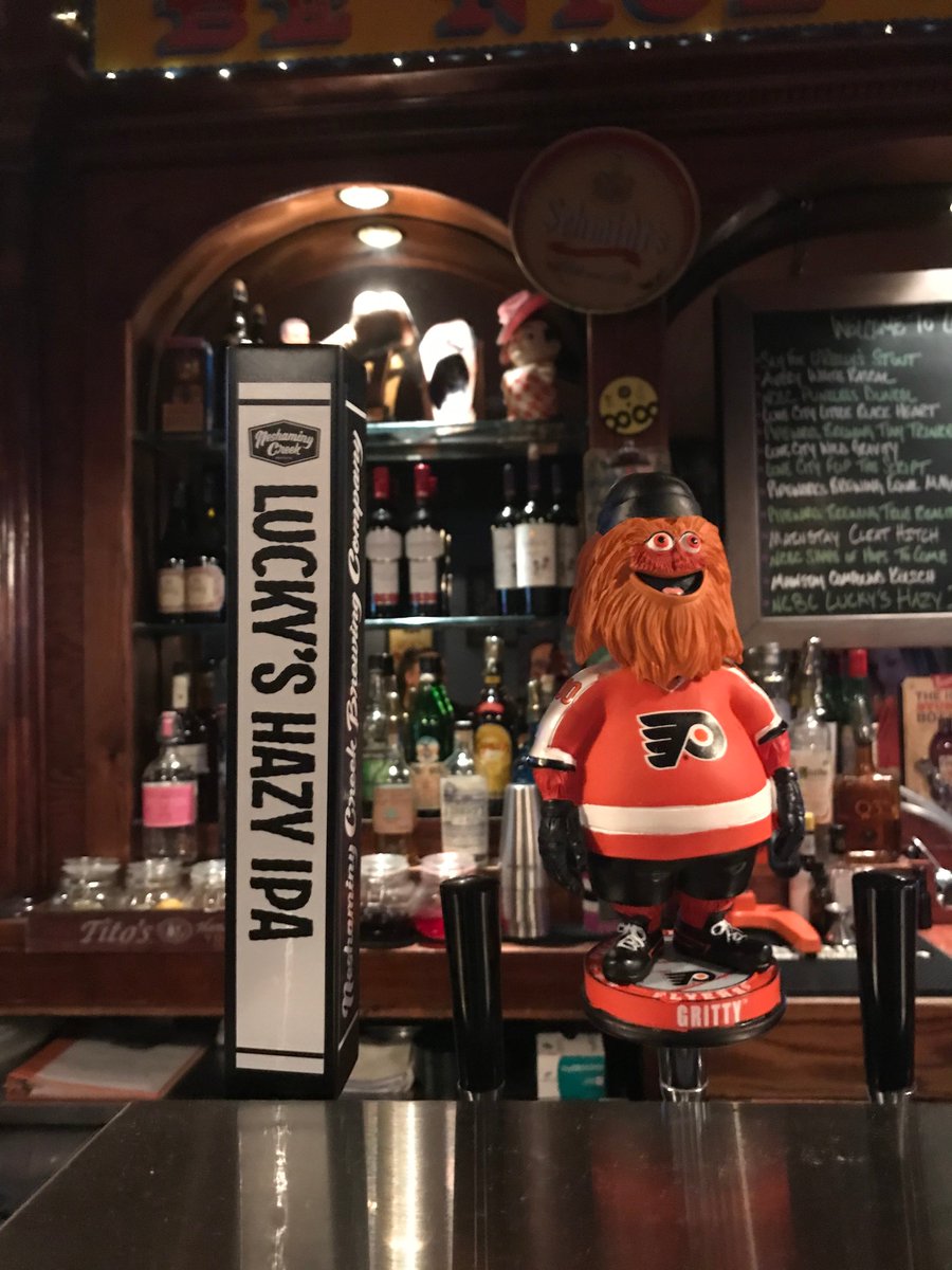 luckysQV's tweet photo. it's going fast ! come try our new IPA we got brew with our good buds at @NCBCBeer https://t.co/OPfrl4K7Oy