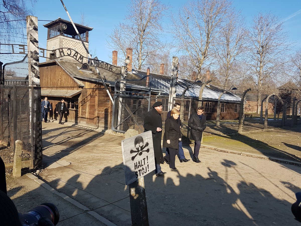 Angela Merkel pour la première fois à Auschwitz