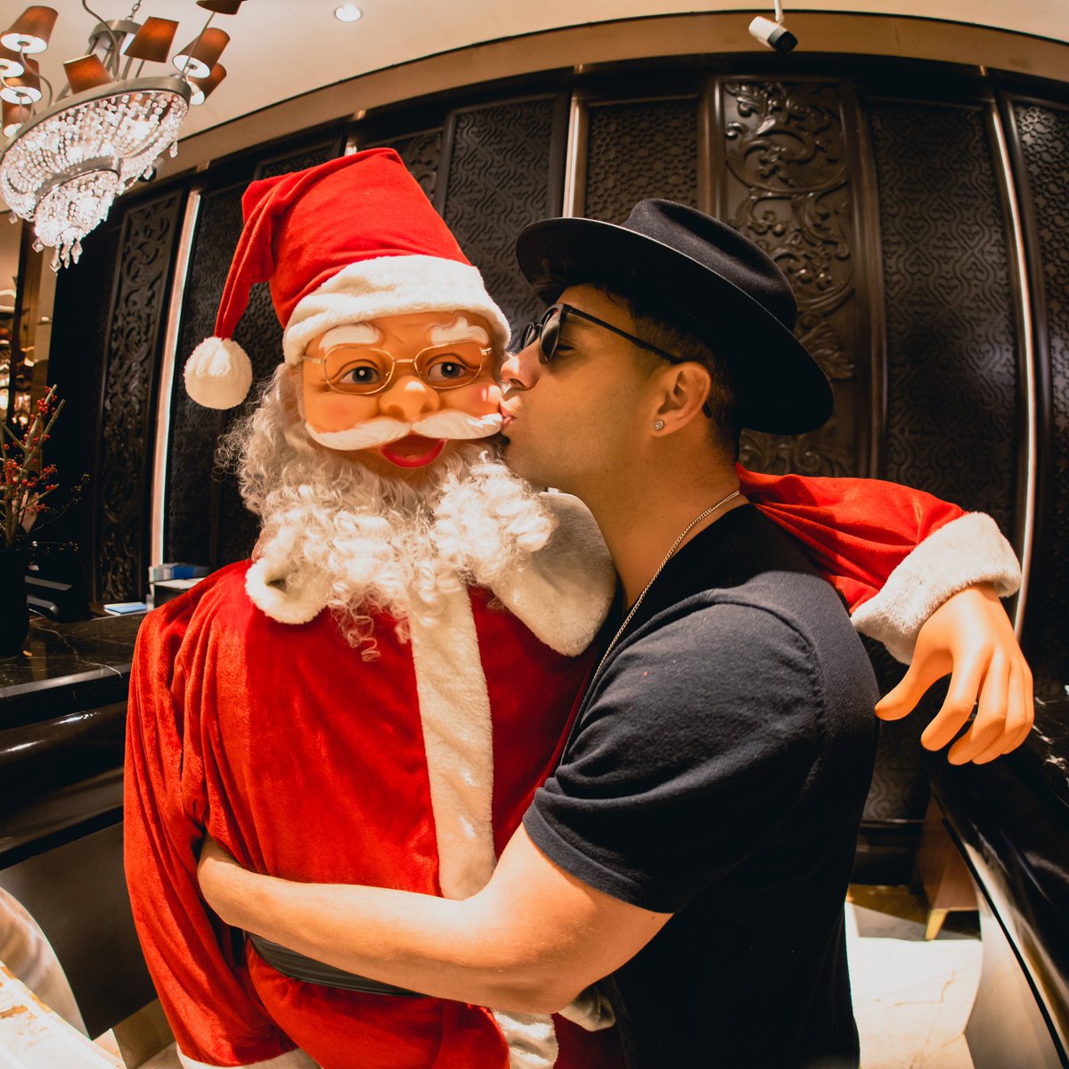 TimmyTrumpet's tweet image. Who’s been naughty and who’s been nice?! 😈😇