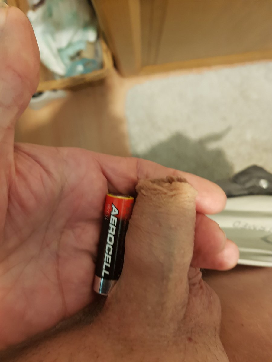 JayneMistress's tweet photo. The AA battery challenge, those who wish to take part, take a picture of your cock, soft or hard and post below, please do not take part if you are offended by size humiliation as I may comment

Here is cuckys flaccid clitty 🤣😂🤣😅 https://t.co/ehdZnslO0K