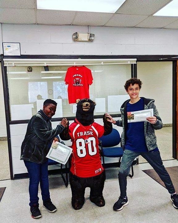 traskbears's tweet image. These two fellas go above and beyond to be kind to others at our school!! They were awarded as the winners for our November “Get Caught” nominations. Way to go gentlemen! #kindnesscounts #traskbears #getcaught ift.tt/33ZOr0B#traskm…