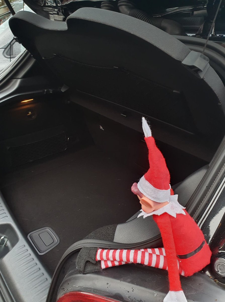 HIOWH_NHSFT's tweet photo. “I forgot I need to look after the car too!”

You forgot the car!? #SouthernElf, you need to be prepared for the cold weather by keeping your transport ready! Make sure you have a bottle of water, a blanket, a shovel, long life snacks and an ice scraper. @TheAA_UK #Elfday https://t.co/DUa3e7iqnu