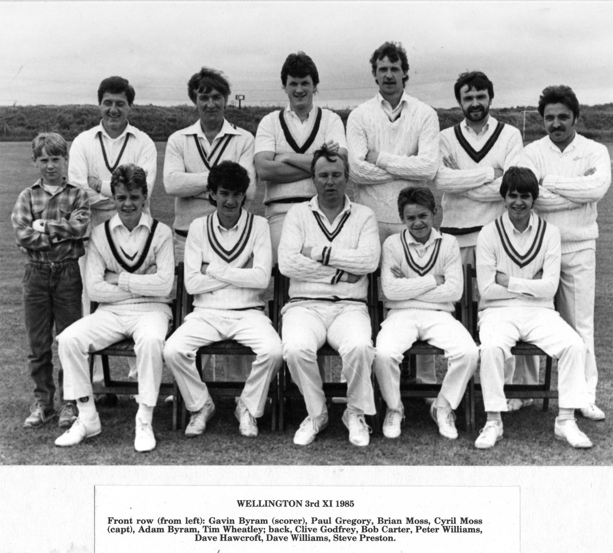 wellington_cc's tweet photo. We are sorry to report that Cyril Moss, former Wellington CC chairman, has passed away this week. Our thoughts are with the family at this sad time. #RIPCes https://t.co/DhJrm9L4Z1