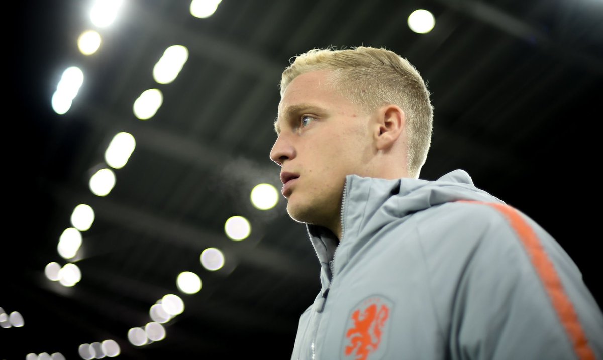 EditionMerengue's tweet image. Le Real Madrid a déjà signé sa première recrue pour la saison prochaine. Donny Van De Beek arrivera de l’Ajax pour 55 millions d'euros. @telegraaf