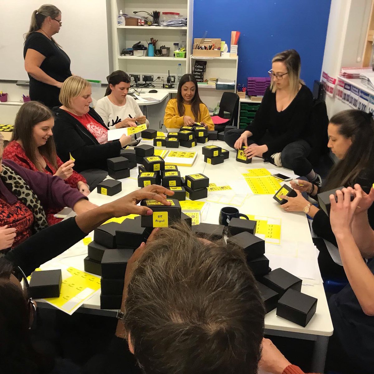 BYTProject's tweet image. Our team of elves have been working hard getting our starter kits ready in time for Christmas. Thanks to everyone who has donated so far! ⛄️🎄🎁gofundme.com/f/039build-a-b…