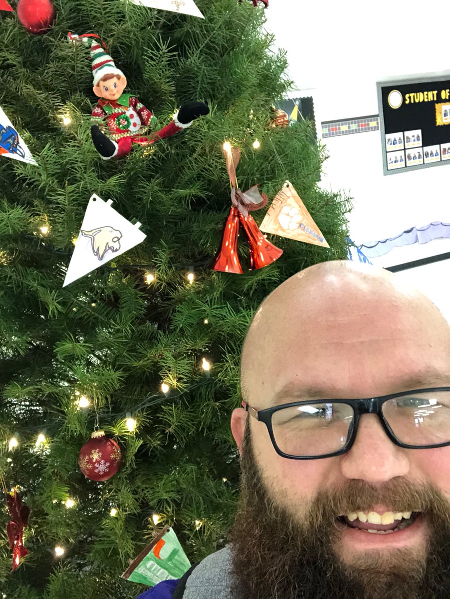 Owen the OG Elf loves him some Rattler Wrestling...where will he be hanging out next??? <a href="/GoodnightSMCISD/">Goodnight Middle School</a> @OGMS_Rattlers <a href="/AVID_OGMS/">Goodnight AVID</a>