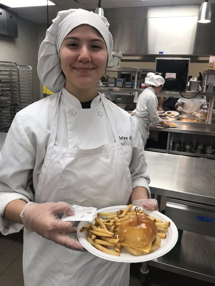 CTHS Culinary Arts tweet media