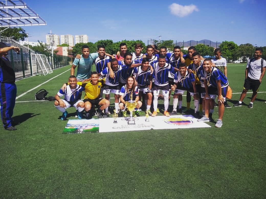 El mejor club de Colombia Categoría Primera - CCDENI 🔵⚫💯 <a href="/CCostanord/">Cd.costanord</a> #TorneoCunaDeCampeones #Campeones
