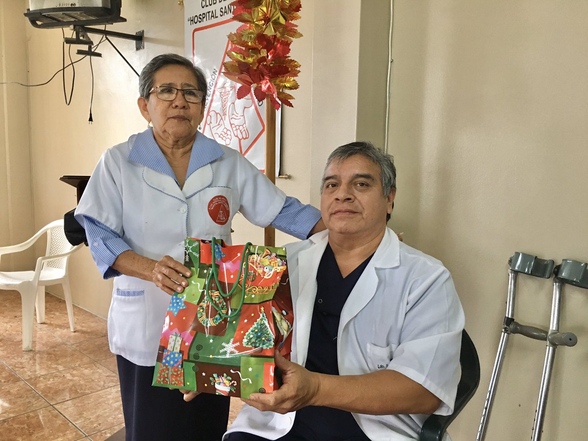 HospitalDGDZ's tweet photo. El club de Diabetes del @HospitalDGDZ celebró la navidad en una reunión llena de sorpresas. Agradecidos con esta casa de salud por la atención y el cariño del equipo #HGDZ @Salud_CZ4 @Salud_Ec https://t.co/ATC4JzMJut