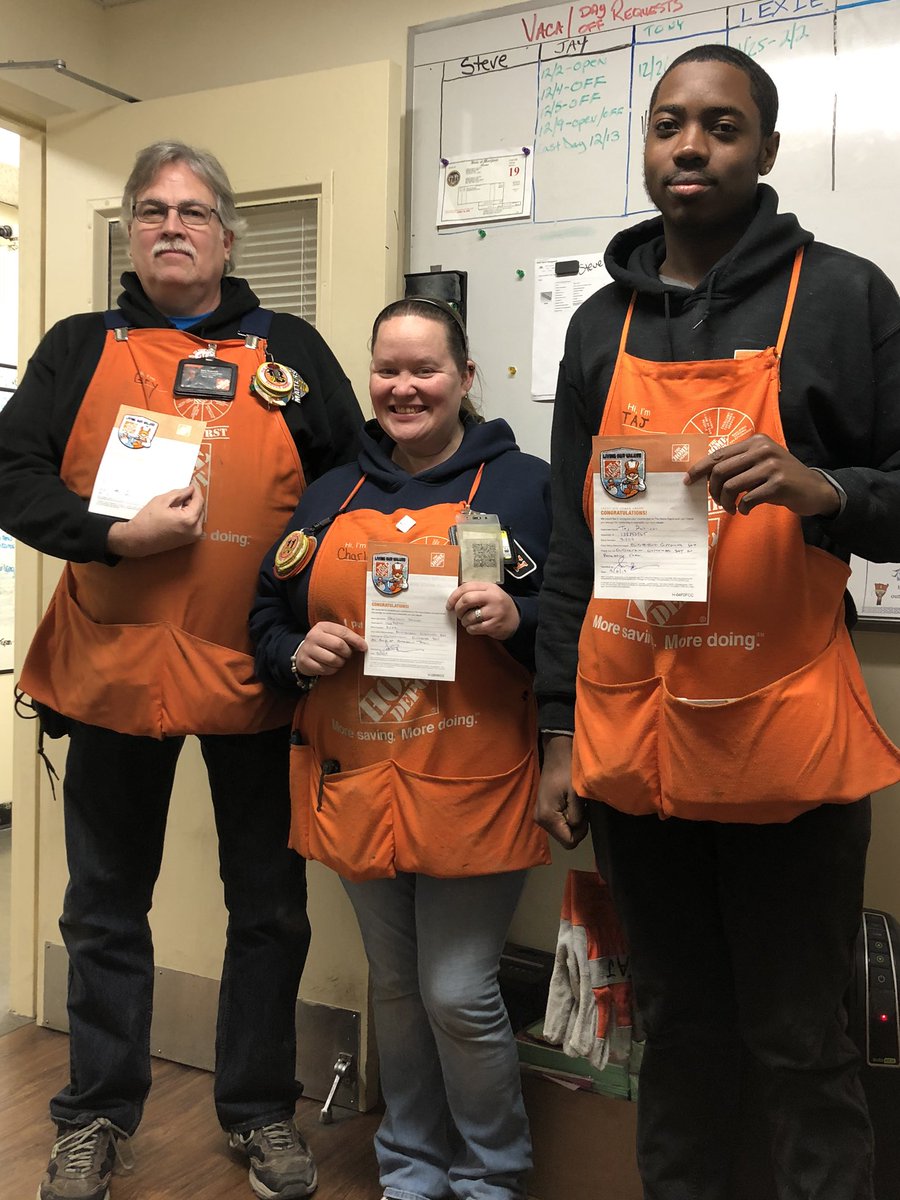 steveboyce2589's tweet photo. I can always count on my packdown team to do a fantastic job! #instock2.0 @homedepot2506 @Alexis_3323 @PaulDeveno @Cmisotti15 https://t.co/6WY0H0vxO7