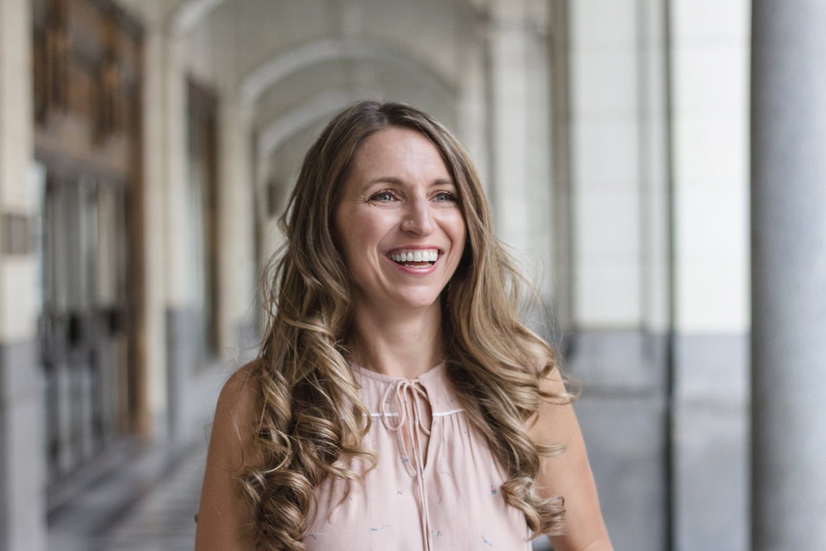 MTone123's tweet photo. New technologies make #payroll easy for small businesses. 5 Questions with Twyla Verhelst, CPA, co-founder of Helm (cash flow forecasting tool) and Twenty Eighty Financial Services (#bookkeeping and #accounting firm). https://t.co/IseTwcpwC6 #Calgary #yyc #business #businessnews https://t.co/EWCoAY96c7