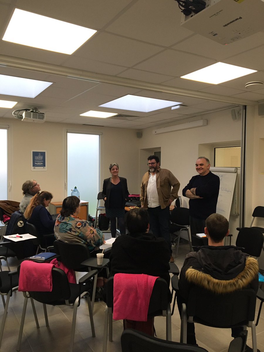 Une action innovante réussie à l’agence #Argentonsurcreuse 👍🏼avec la prestation Mon Image Mon Atout d’Insertion avec @Calliopecfor. Identifier et mettre en avant ses soft skills pour aborder avec confiance les recruteurs @poleemploi_RCVL <a href="/fabiennepicard1/">Fabienne Picardat</a>