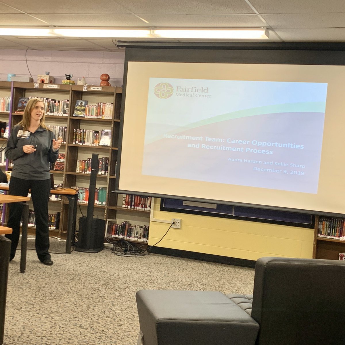 BloomCarrollLSD's tweet photo. It’s Business Casual Friday at BCHS!  Today’s guest speakers were Audra Harden and Kellie Sharp from the recruitment team at Fairfield Medical Center. They shared information on career opportunities and the recruiting process at FMC. #ourstudents #theirfutures #ourfocus https://t.co/mKln4WhzkT