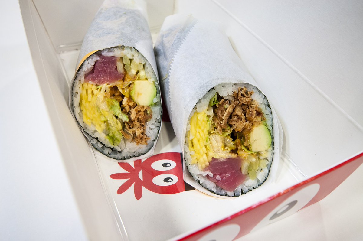 123Sushi_US's tweet photo. The Toshirito takes the Toshi Roll and puts it in burrito form!
.
.
#Sushirito #SushiCreatedByYou #OneTwoThree #Toshi #IDSTower #ElevateFoodHall #Retek #USBPlaza #USBCenter #Ramen #RiceBowls #Nigiri #Lunch #LoveYourLunch #Minneapolis #SaintPaul https://t.co/gvLzBayEzn