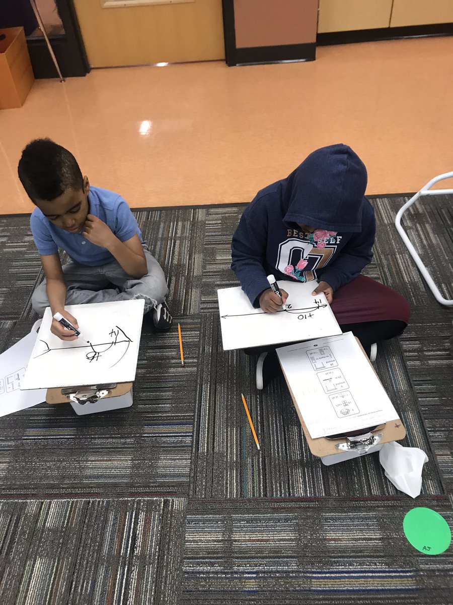 MrsStich2ndSGR's tweet image. We are on a roll with these empty number lines! Mrs. Gladue joined us for math today! #solvingmathproblems @sgrspuds @MoorheadSchools @GladueRachel