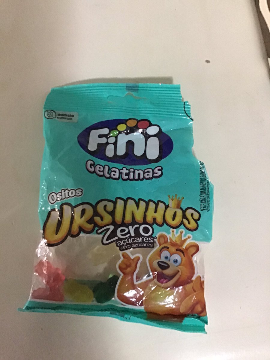 MariaFe83462522's tweet photo. TW (Alerta de gatilho)

Gente está bala de gelatina sem açúcar é ótima ela  10 unidades tem 52kcal e tipo a versão com açúcar e a sem açúcar tem uma diferença tipo MUITO pequena. https://t.co/Gaqa8agYj4