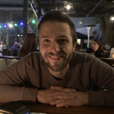 ManuBadino's tweet photo. #NuevaFotoDePerfil https://t.co/14umwE4WiF