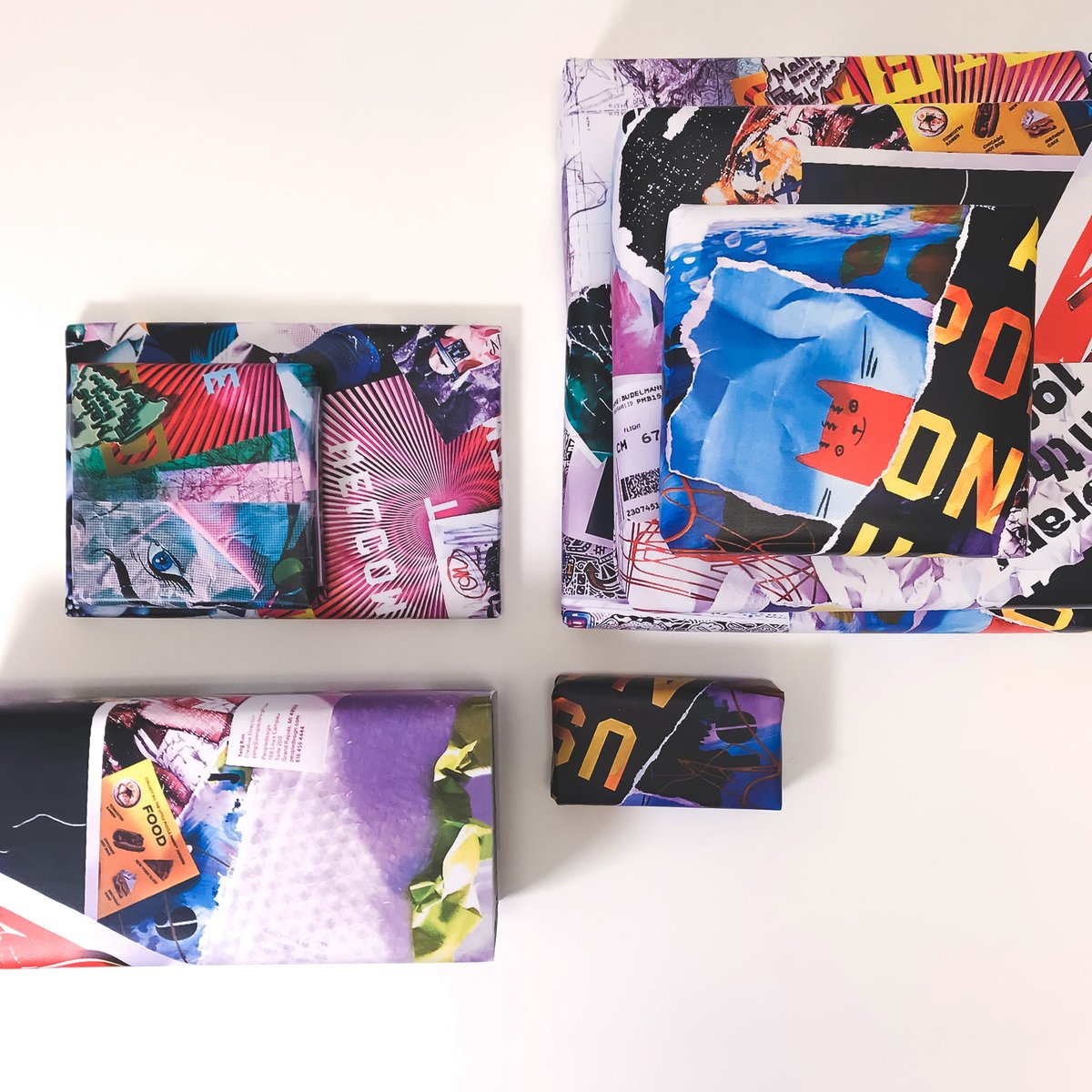 peopledesign's tweet photo. 2019 is wrapping up. Happy Holidays! 

Clients and friends will receive a surprise in the next week—our custom, holiday wrapping paper! Enter our Instagram giveaway for a chance to win some of your own: https://t.co/TtBdQd5yyW https://t.co/jkVFk7mWSp