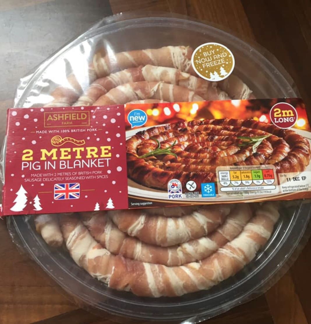 rodgedodgeray's tweet photo. So if Aldi are selling a pig in blanket 2 metres long and the sausage thickness is say 1 inch, what should be the diameter of the whole thing? https://t.co/idkvI2lBbJ