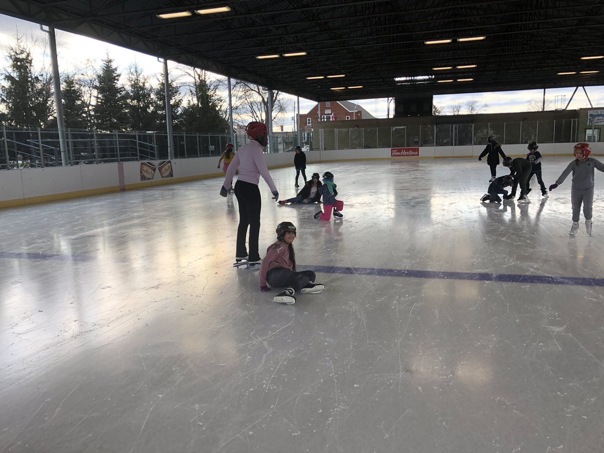 Mr_Freeborn's tweet photo. The @PrinceEdwardPS Incentive Skating Program is back! These students enjoyed an afternoon of free skating as a result of the dedication, empathy, compassion and initiative they show on a daily basis in their classroom. https://t.co/Q0lU5C2i1k