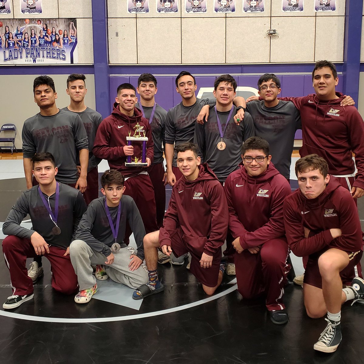 LF_Wrestling's tweet image. 2nd place overall at the Tomas Garces Tournament. Great job and lets keep up the hard work. 🏆 #losfresnoswrestling #LFCISD #LFHS