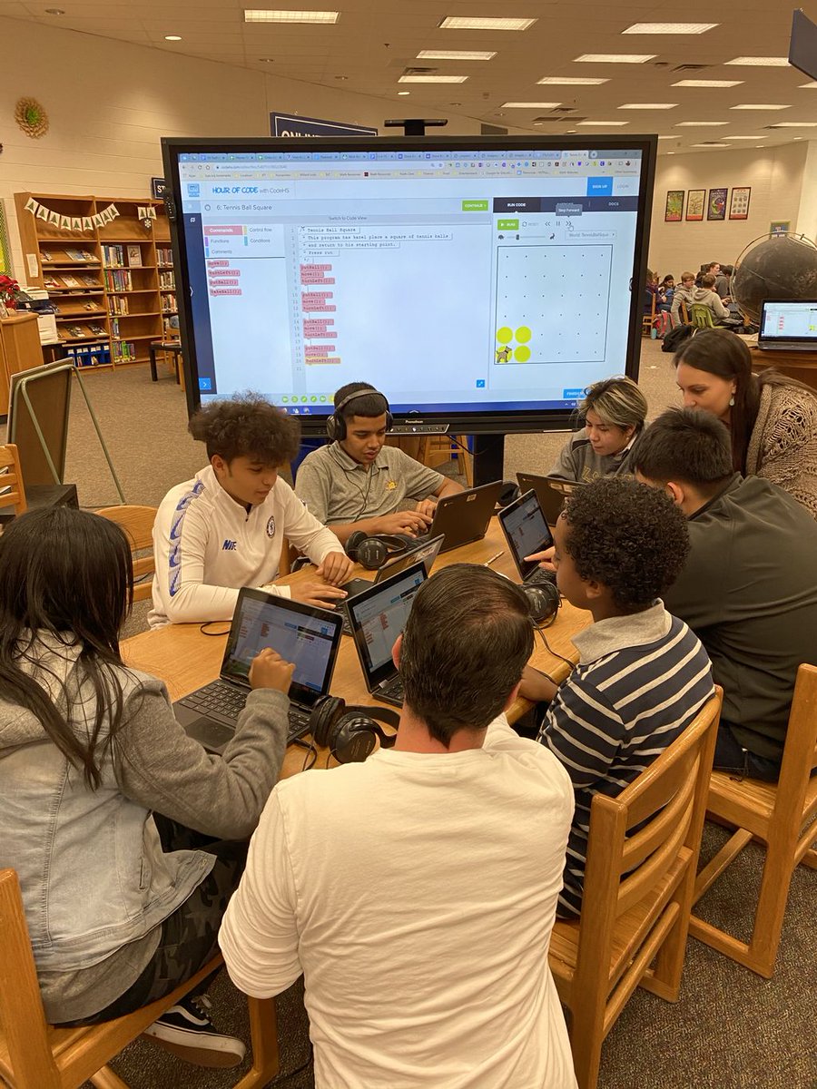 CodeHS's tweet image. Computer science is a powerful tool! Even with a language barrier (across 5 different countries) these awesome students at Stone Bridge High School had a blast communicating through code. #ReadWriteCode #hourofcode #CSEdWeek @CSEdWeek @StoneBridgeLCPS