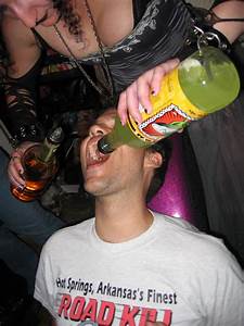 LoveyPuffyPants's tweet photo. #WhatBoozeTaughtMe Never do upside down margarita shots. Because when the salts and tequila come out of your nose it really burns. https://t.co/7KO8SGmCLs