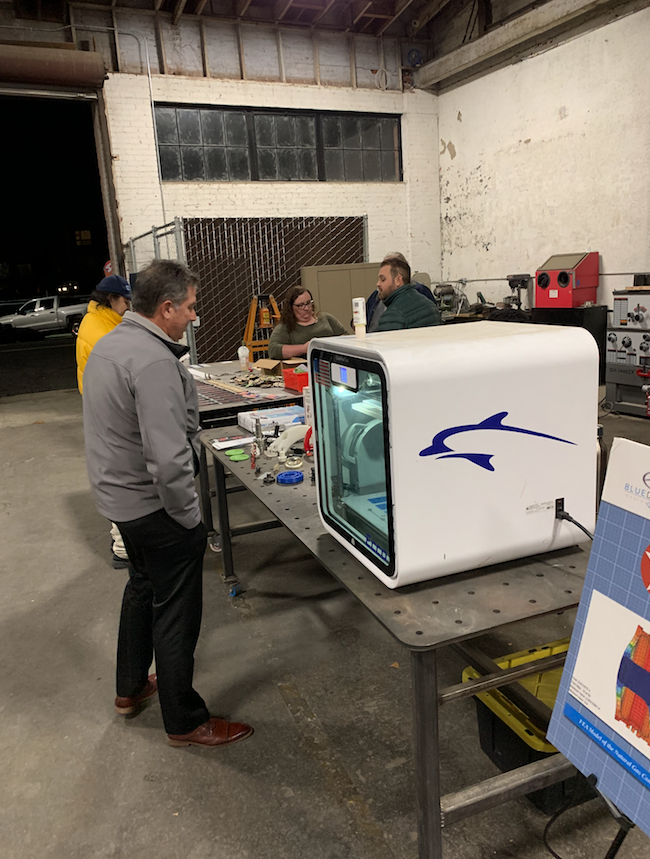 bluedolphineng's tweet photo. Fun time at the Fresno ArtHop last night! 

#FresnoArtHop https://t.co/PoqGubsvNr