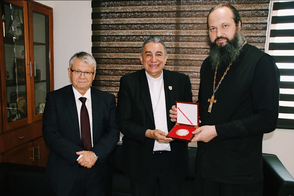 EmbRusPan's tweet photo. 🇷🇺🇵🇦 El pasado 4 de diciembre el Embajador de #Rusia S.E. Evgeny #Boykov visitó al Monseñor José Domingo Ulloa Mendieta, Arzobispo de #Panamá
Conoce más aquí ⬇️
https://t.co/FDbUbFuXik https://t.co/dSQfr9oclY