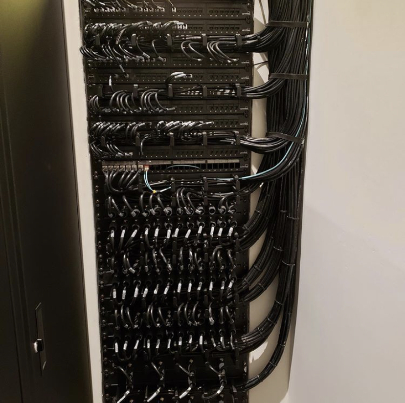 LuxulCorp's tweet photo. #FeatureFriday with Centurion LV "This equipment #AVroom was connected to the theater, so we had to do our best to keep the noise down. Acoustic panels are used to absorb fan noise. With the door shut, you can't hear the equipment in the theater at all."
#Luxul #Legrand #Tech https://t.co/aeENTmVZUS