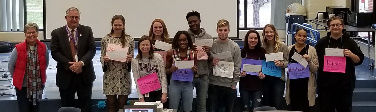 LHSEAGLESVA's tweet photo. Letter from @DrJeck and school board member Donna Grove that says you have a job with @FCPS1News if you successfully complete your teaching program!!! https://t.co/AEGnP7sZ1C
