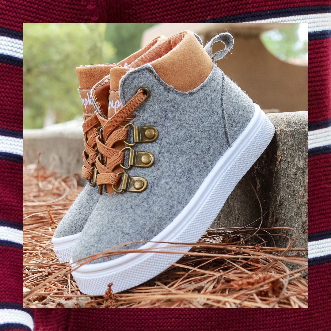 Oomphies tweet media