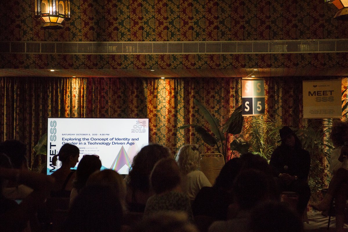 shesaid_so's tweet photo. #MEETSSS was full of thought provoking conversations, here are a few snaps from day 3, exploring the concepts of femininity and gender in a world driven by technology with Chantelle Ayanna (Lick Events) and @theslumflower and Rosina Kazi (one half of @lalforest ) https://t.co/TzmaxapW05