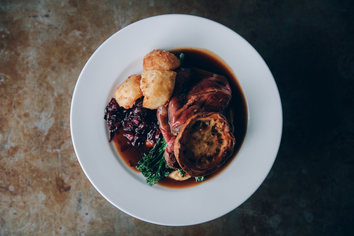SkewdKitchen's tweet photo. When its Friday and you can’t wait until Sunday roast! We’ll leave this picture right here, have a great weekend y’all 🙌
#AnatolianWithAttitude⁠ https://t.co/xrhVLePg32