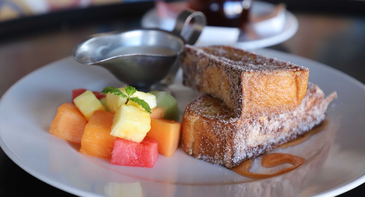 SolmarResort's tweet photo. It’s breakfast time at Solmar Resort! For an excellent vacation with great on-site dining, book now! https://t.co/4K7QoKT3xb https://t.co/AUnsXtzqnW