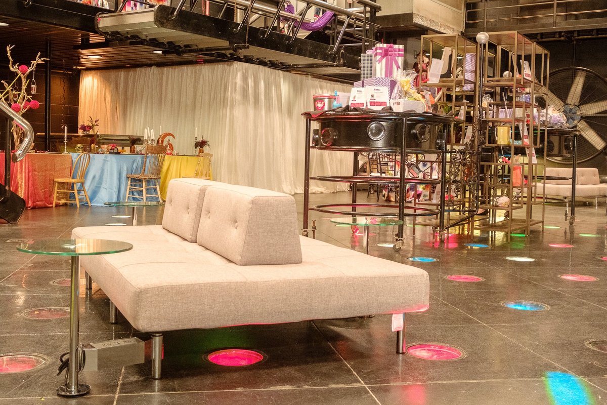 .<a href="/ILEA_Indiana/">ILEA Indiana</a> got colorful and creative for their Cocktails for a Cause #event benefiting <a href="/SEARCHFound/">SEARCH Foundation</a>. We love what they did with this industrial space. #eventplanners