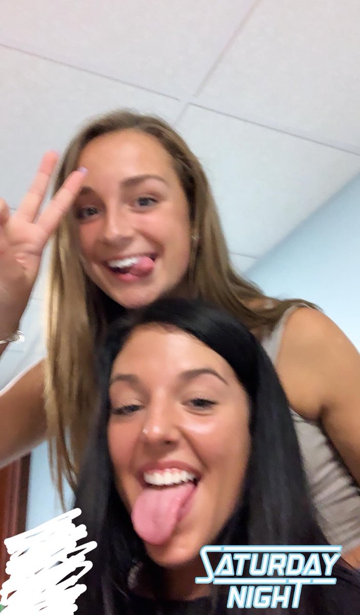 lexioconnor_'s tweet photo. happy 18th birthday to my bff!!! hope you have a good one!!🎉🎉love you lots💓💓 https://t.co/X4KSSUrqqY